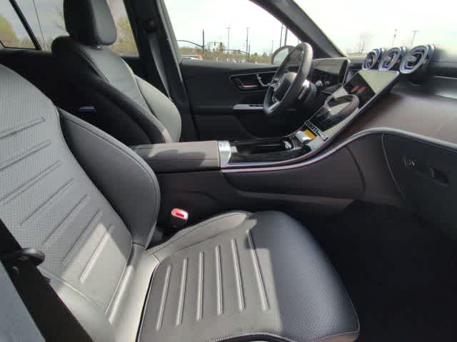 Thumbnail: 2026 Mercedes-Benz GLC - 20