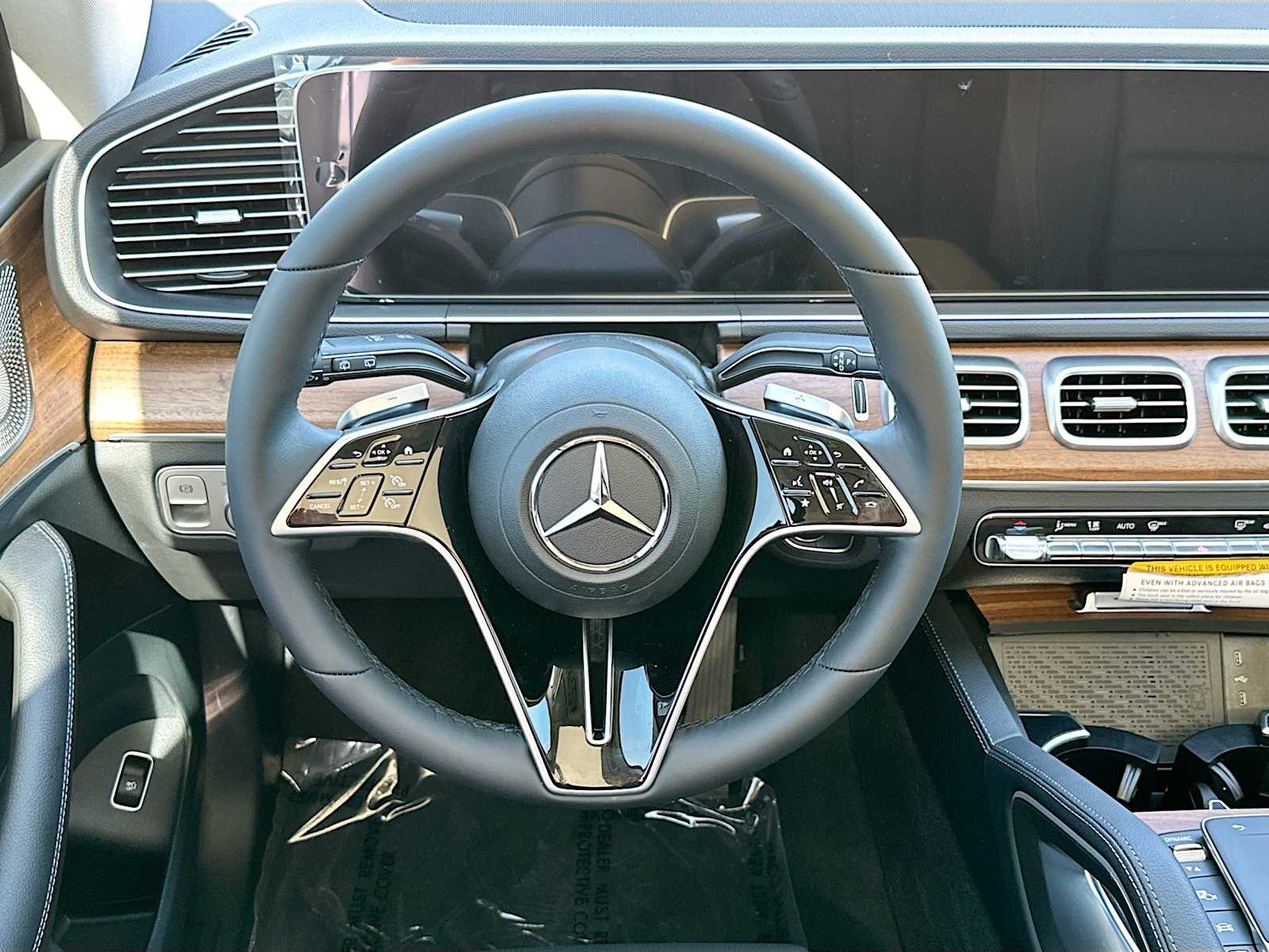 Thumbnail: 2026 Mercedes-Benz GLE - 11