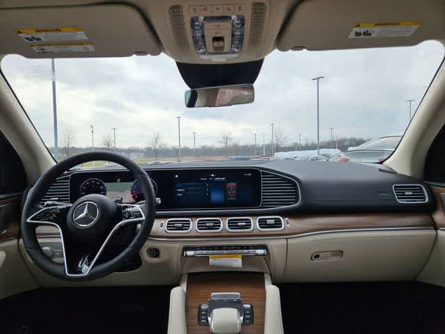 Thumbnail: 2026 Mercedes-Benz GLE - 20