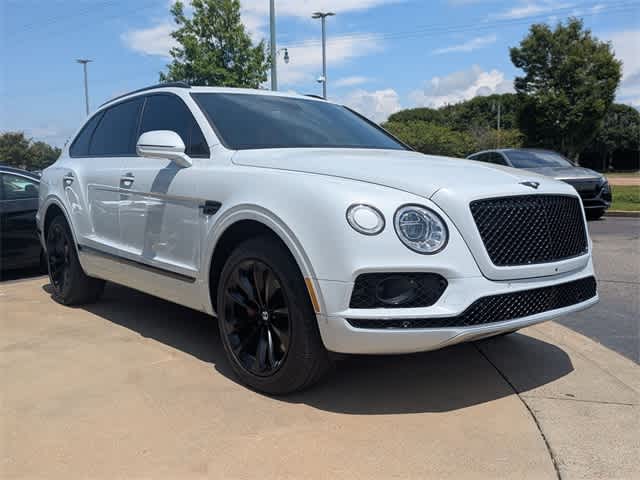 Thumbnail: 2017 Bentley Bentayga - 2