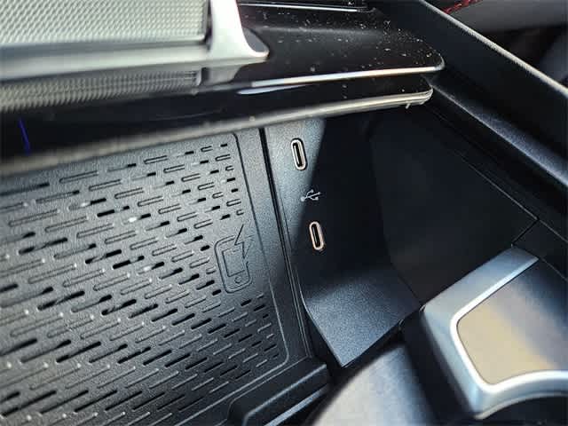 Thumbnail: 2026 Mercedes-Benz GLE - 33