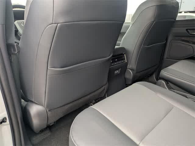 Thumbnail: 2025 Lexus GX - 18