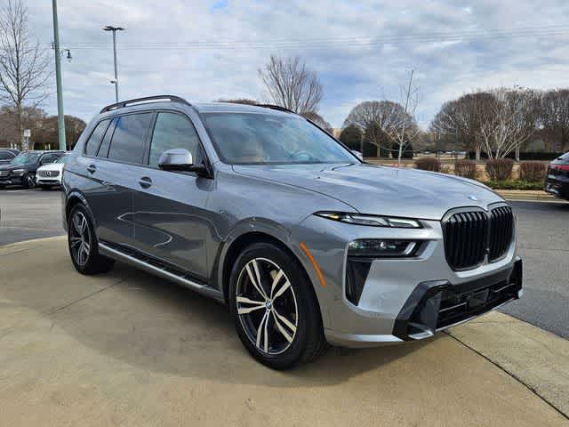 Thumbnail: 2026 BMW X7 - 3