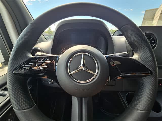 Thumbnail: 2026 Mercedes-Benz Sprinter - 12