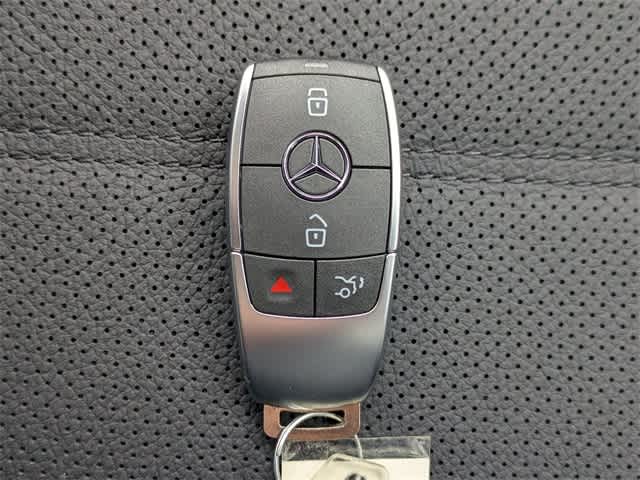 Thumbnail: 2026 Mercedes-Benz GLS - 37