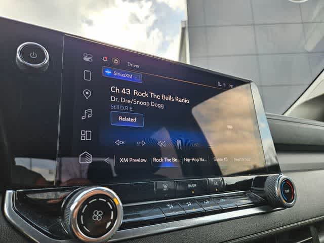 Thumbnail: 2024 Chevrolet Colorado - 28