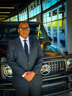 Staff member Thad Holmes from ID_453aad