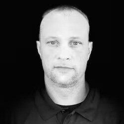 Staff member Robert Daffer from ID_01acd7