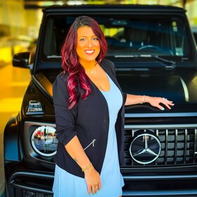 Staff member Courtnay Mahmood from ID_b6d7a0