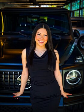 Staff member Diana Montoya from ID_453aad