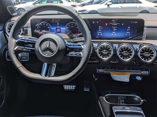Thumbnail: 2025 Mercedes-Benz CLA - 3