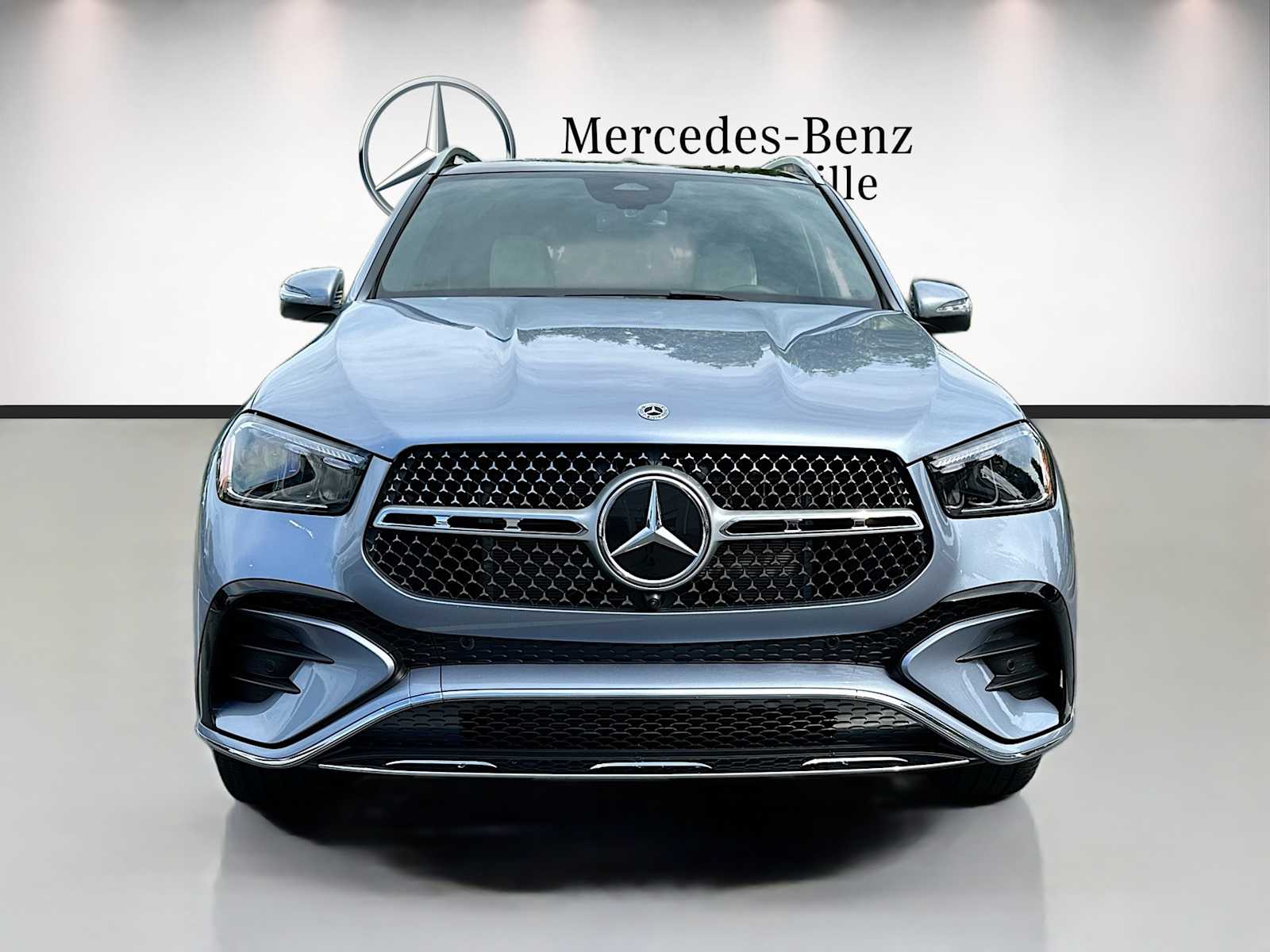 Thumbnail: 2026 Mercedes-Benz GLE - 2