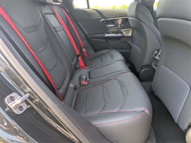 Thumbnail: 2026 Mercedes-Benz GLC - 21