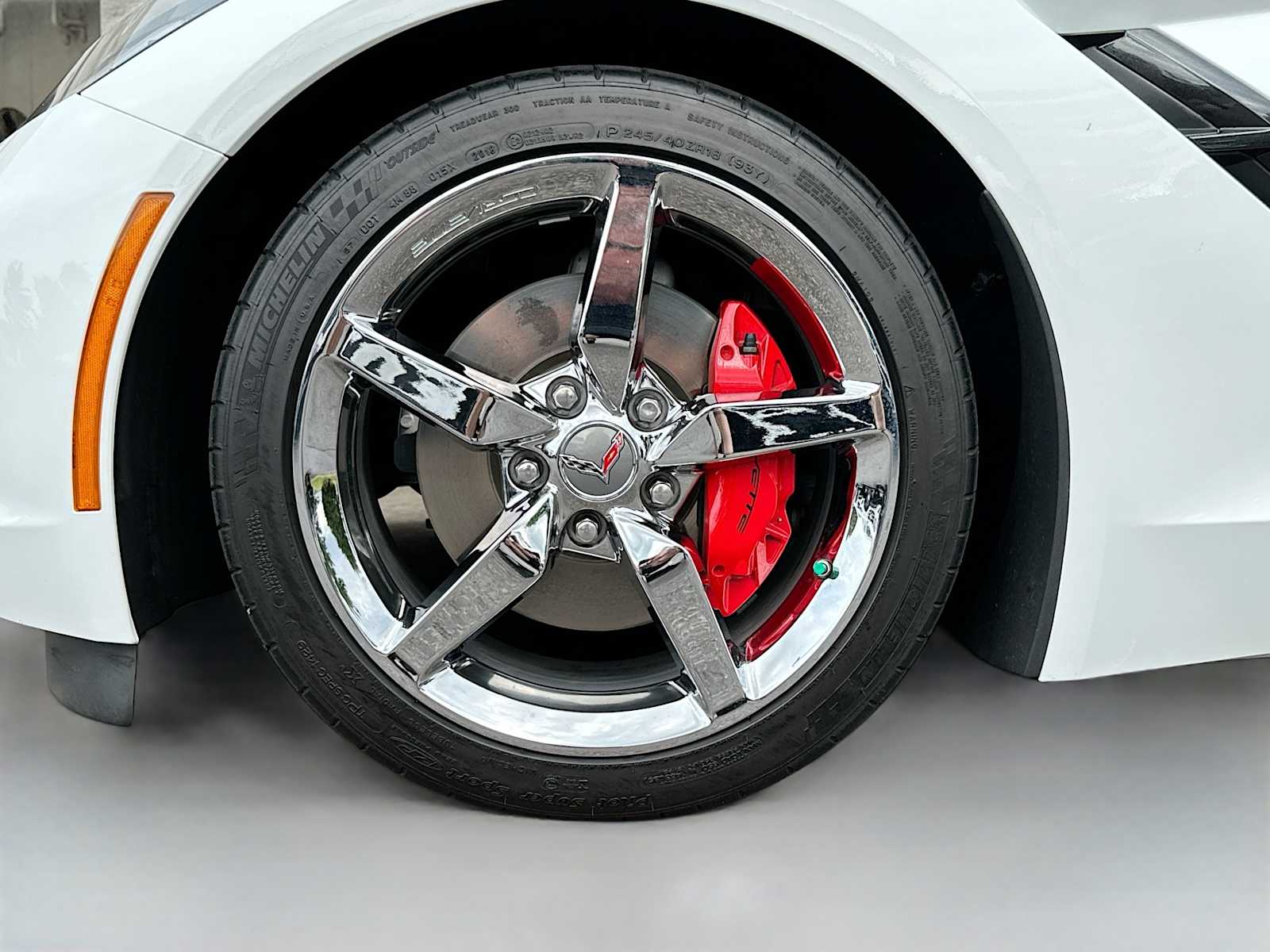 Thumbnail: 2014 Chevrolet Corvette - 29