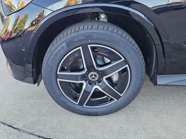 Thumbnail: 2026 Mercedes-Benz GLC - 12