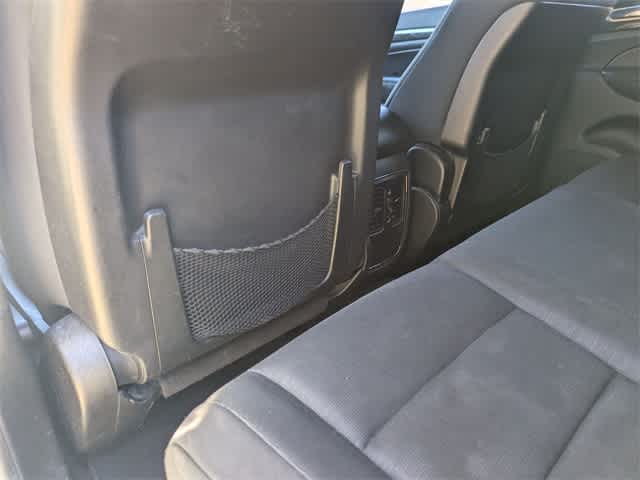 Thumbnail: 2013 Jeep Grand Cherokee - 17