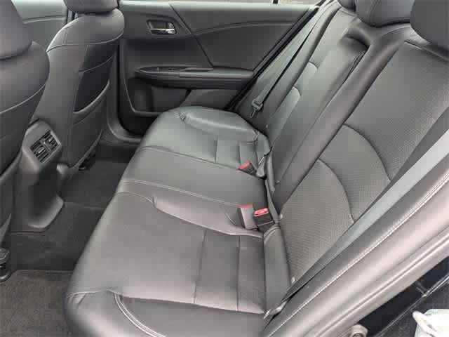 Thumbnail: 2016 Honda Accord - 16