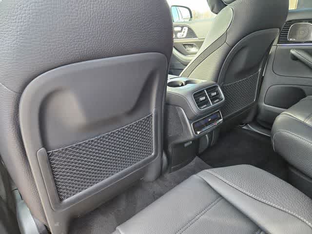 Thumbnail: 2026 Mercedes-Benz GLS - 18