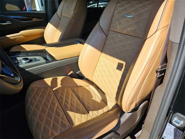 Thumbnail: 2024 Cadillac Escalade - 15