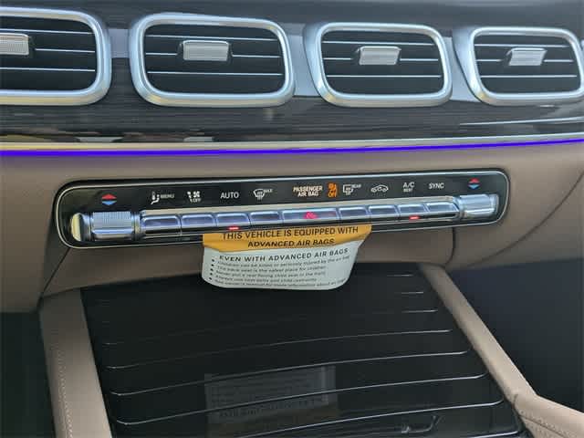 Thumbnail: 2026 Mercedes-Benz GLE - 31