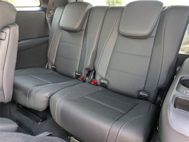 Thumbnail: 2025 Mercedes-Benz GLS - 20