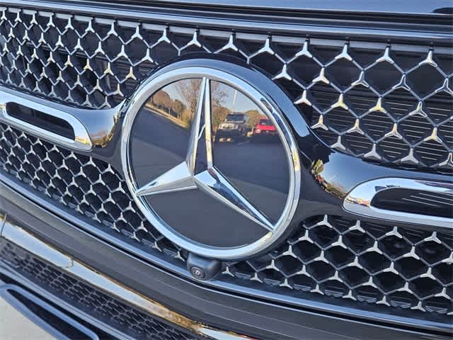 Thumbnail: 2026 Mercedes-Benz GLC - 10