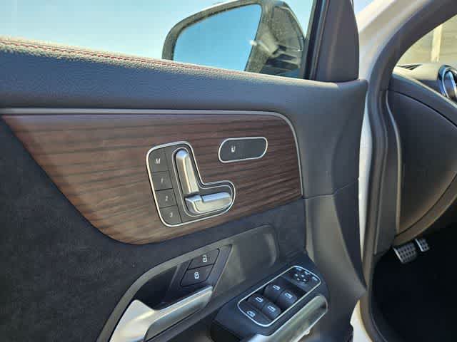 Thumbnail: 2026 Mercedes-Benz GLA - 15