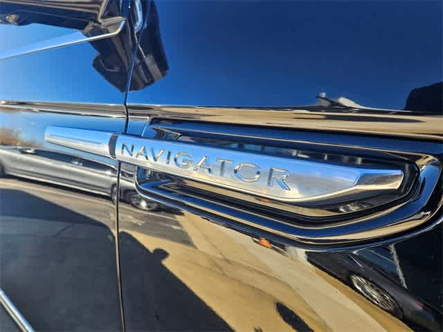 Thumbnail: 2019 Lincoln Navigator L - 11