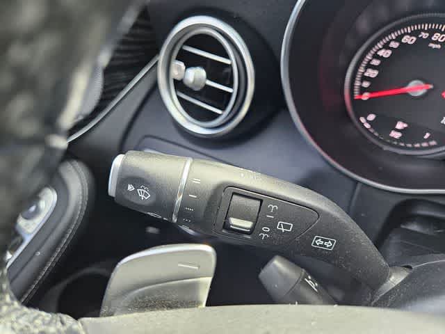 Thumbnail: 2018 Mercedes-Benz GLC - 27