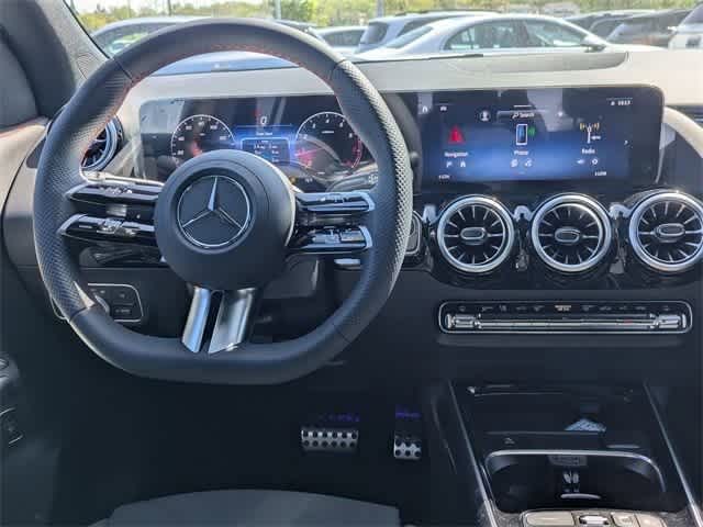 Thumbnail: 2025 Mercedes-Benz GLA - 3