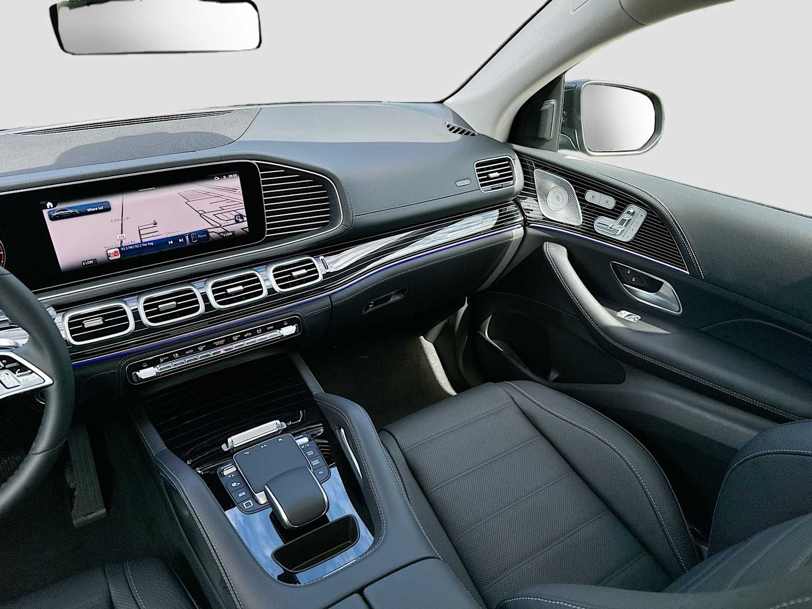 Thumbnail: 2026 Mercedes-Benz GLE - 25