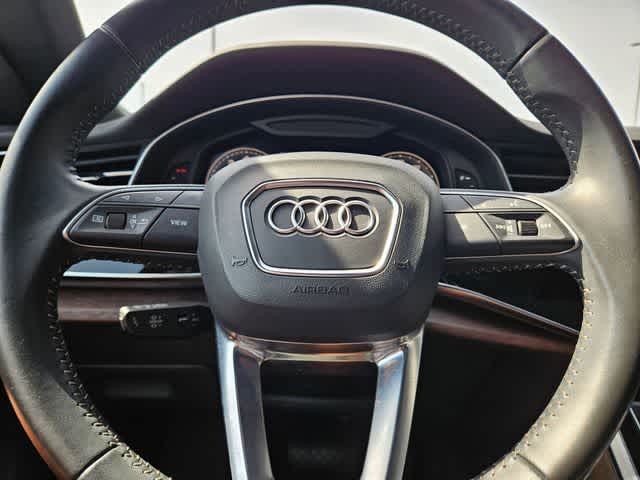 Thumbnail: 2019 Audi Q8 - 25