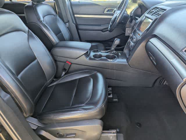 Thumbnail: 2019 Ford Explorer - 20