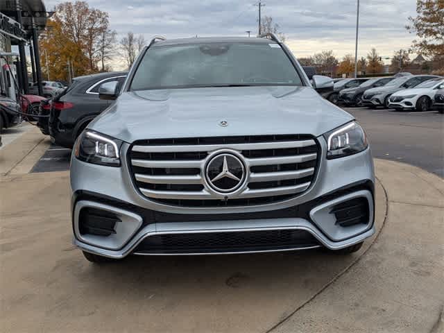 2025 Mercedes-Benz GLS 450 13