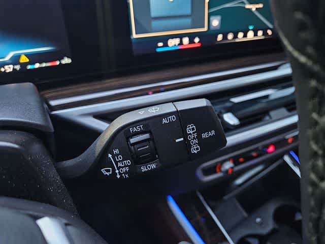 Thumbnail: 2025 BMW X5 - 26