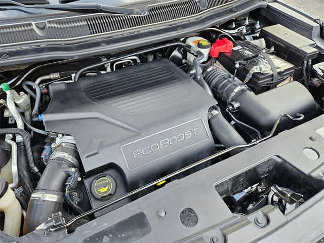 Thumbnail: 2018 Ford Explorer - 14