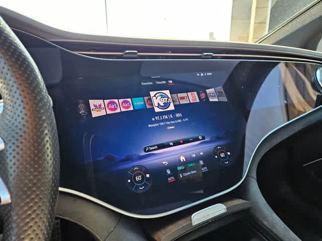 Thumbnail: 2023 Mercedes-Benz EQS - 30