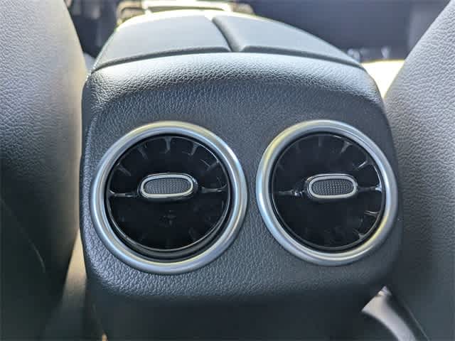 2025 Mercedes-Benz CLA 250 4