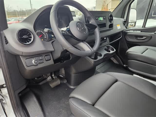 Thumbnail: 2026 Mercedes-Benz Sprinter - 2