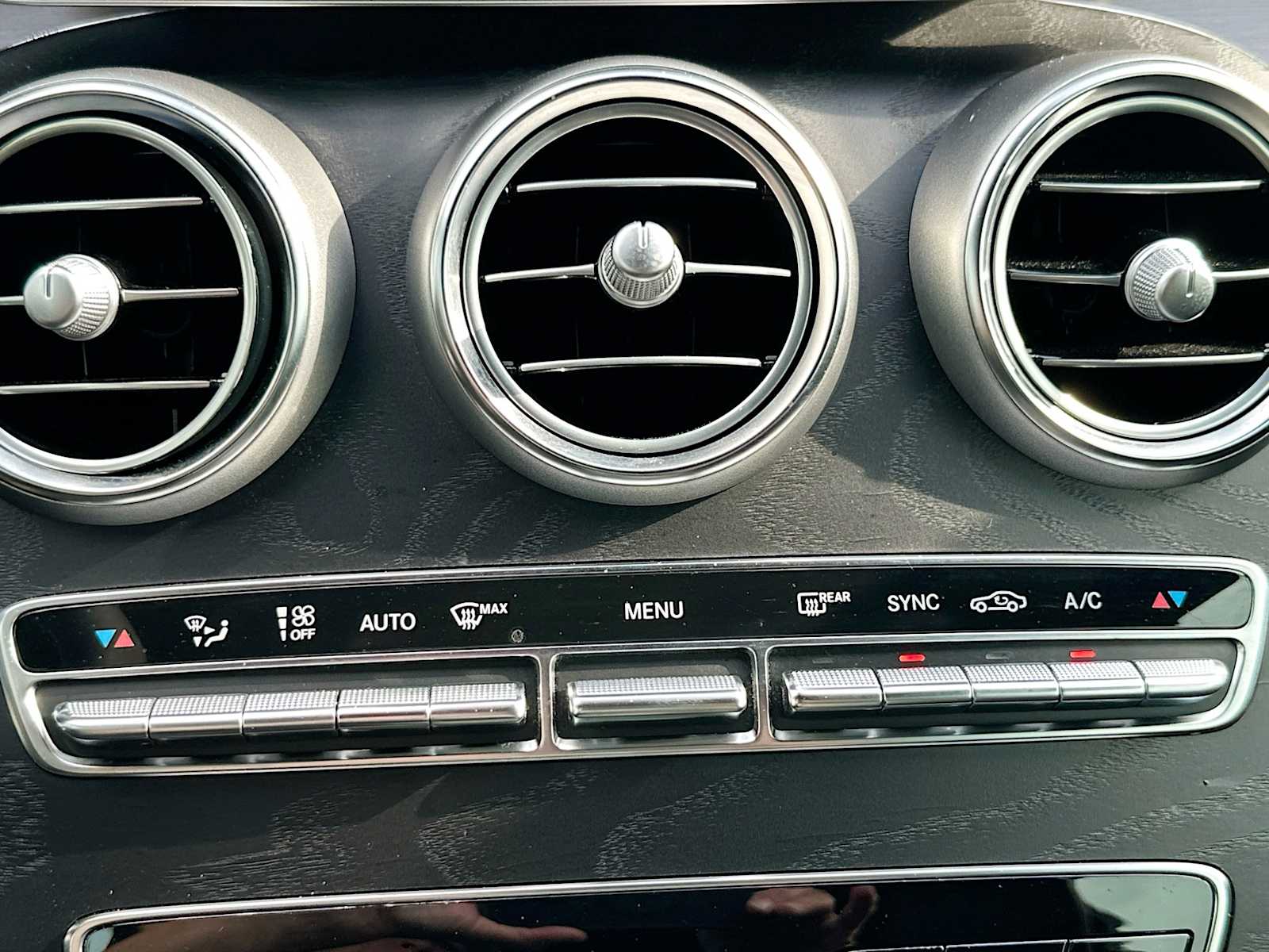 Thumbnail: 2022 Mercedes-Benz C-Class - 15