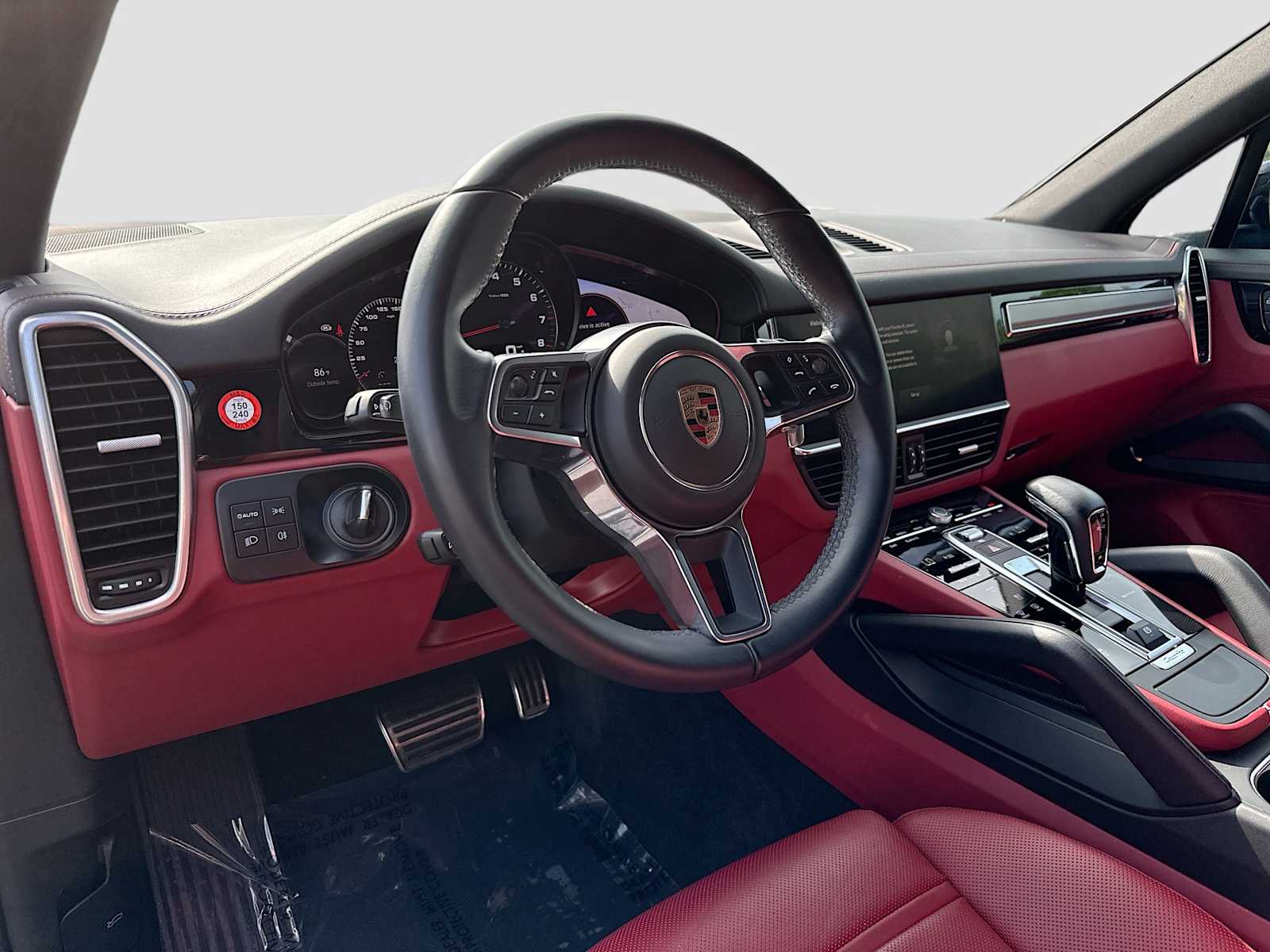 Thumbnail: 2023 Porsche Cayenne - 9