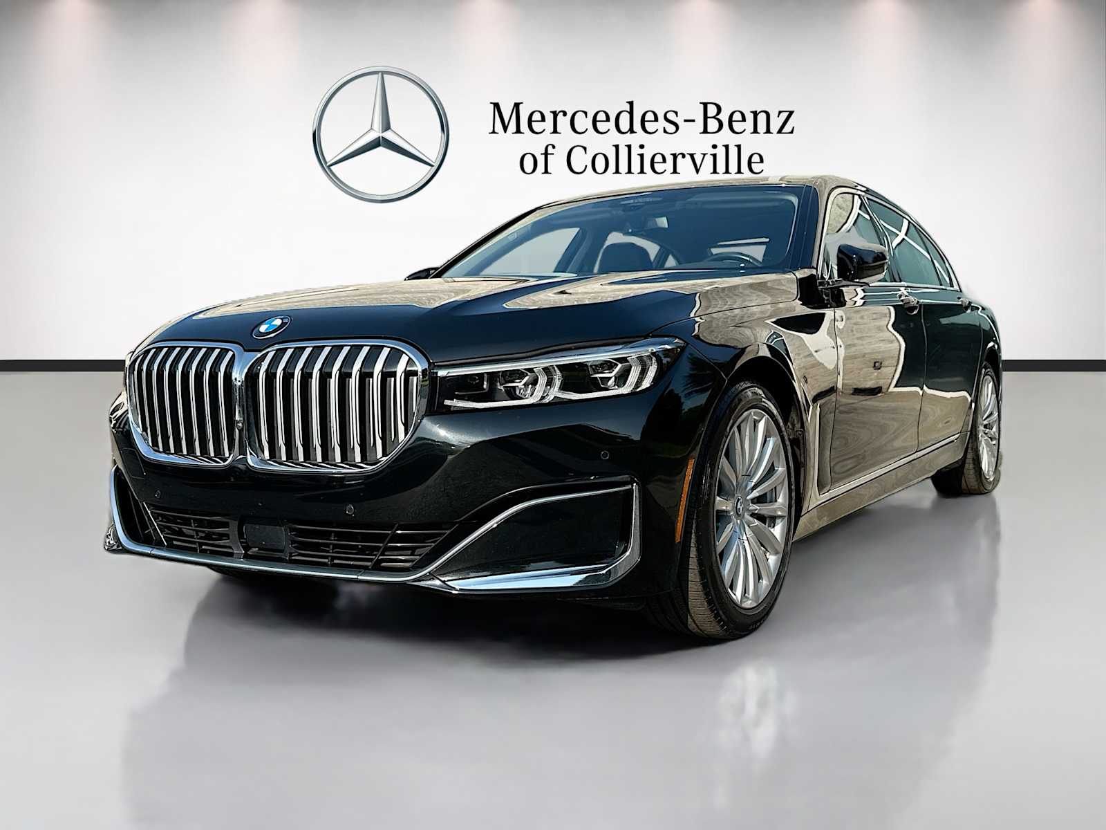 2021 BMW 7 Series 740i's photo