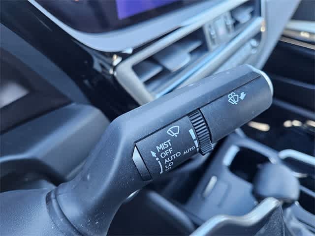 Thumbnail: 2024 Lexus ES - 26