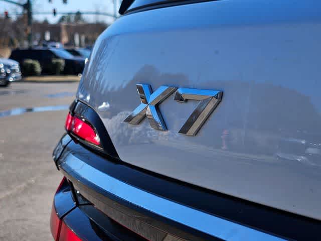 Thumbnail: 2025 BMW X7 - 12