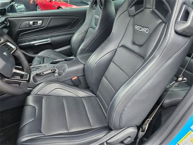 Thumbnail: 2025 Ford Mustang - 15