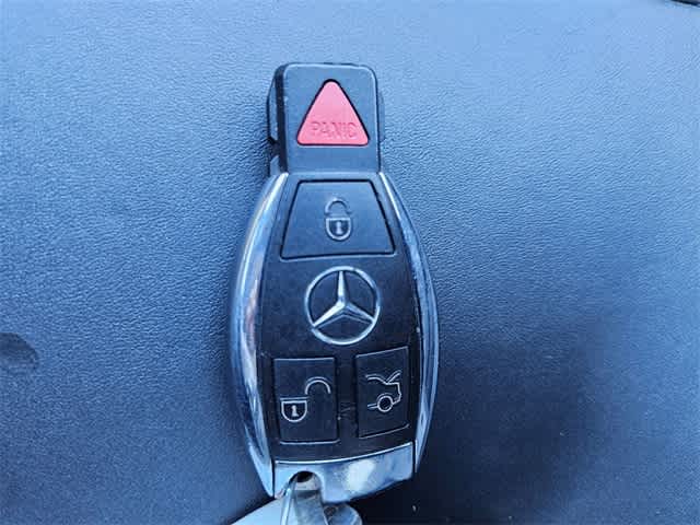 Thumbnail: 2017 Mercedes-Benz GLE - 35