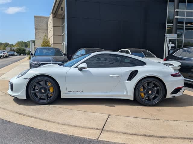 Thumbnail: 2019 Porsche 911 - 5