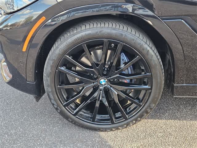 Thumbnail: 2023 BMW X6 - 12