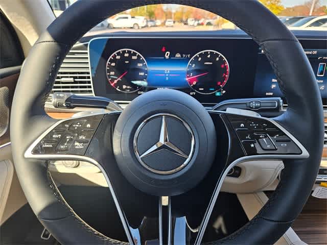 Thumbnail: 2026 Mercedes-Benz GLE - 23