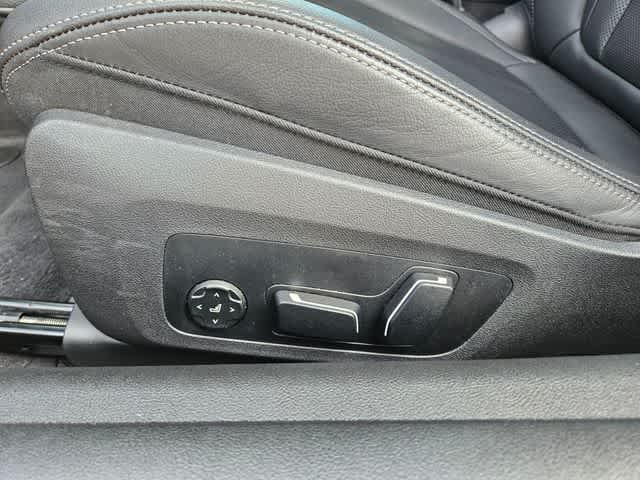 Thumbnail: 2026 BMW 4 Series - 16